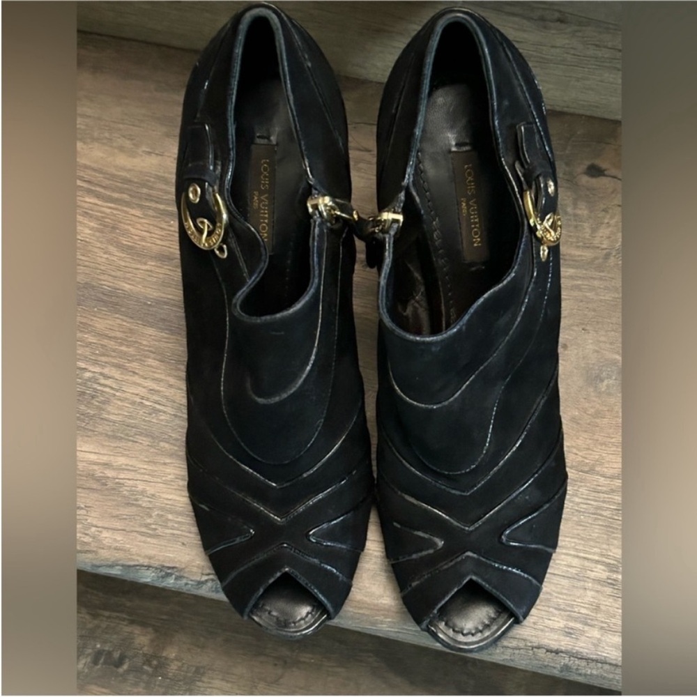 Louis Vuitton Black Heeled Boots - Picture 14 of 16